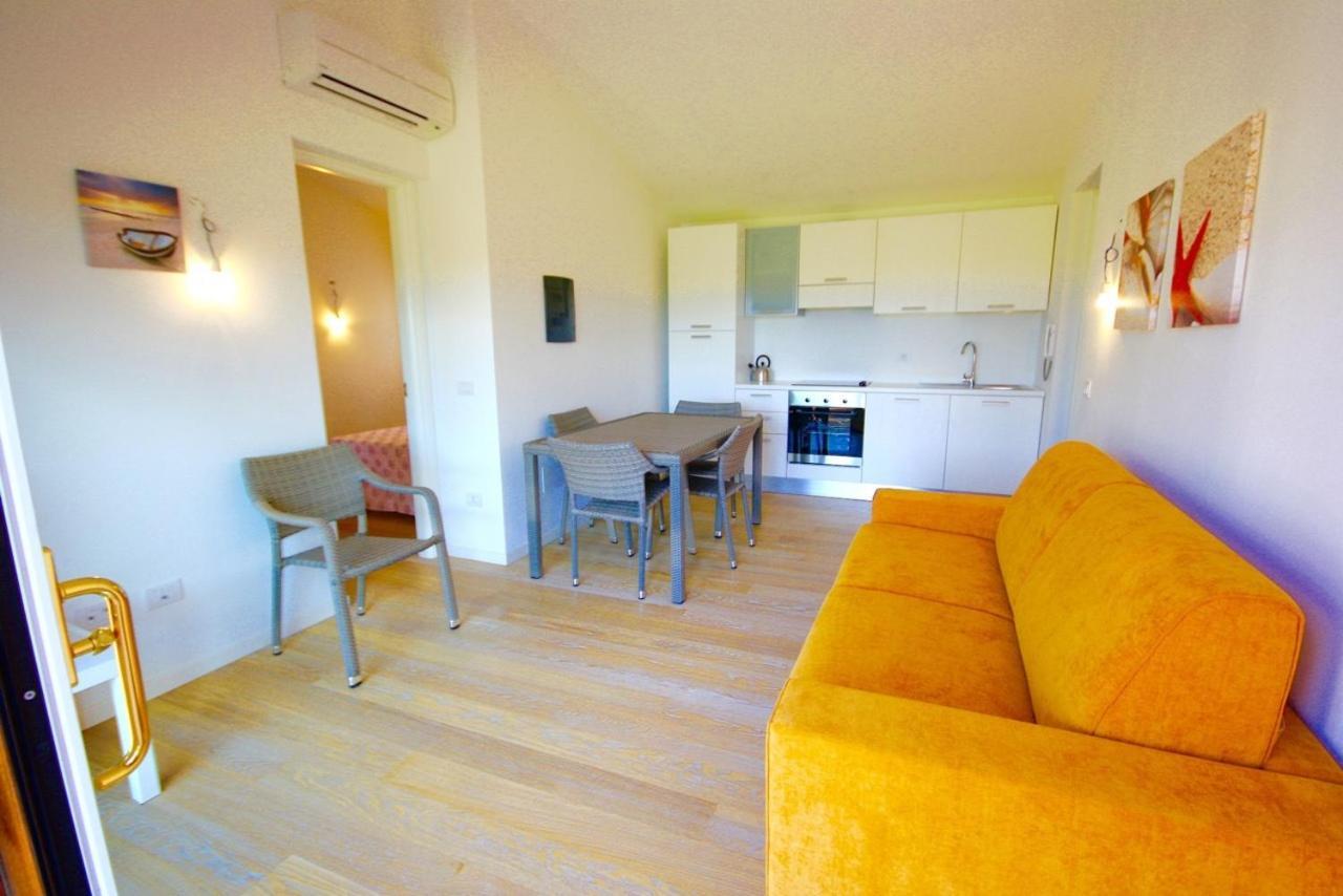 Villa Residenze Dei Fiori Porto Rotondo Habitación foto