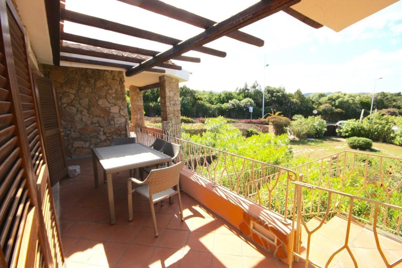 Villa Residenze Dei Fiori Porto Rotondo Habitación foto
