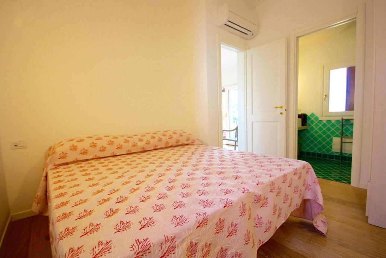 Villa Residenze Dei Fiori Porto Rotondo Habitación foto