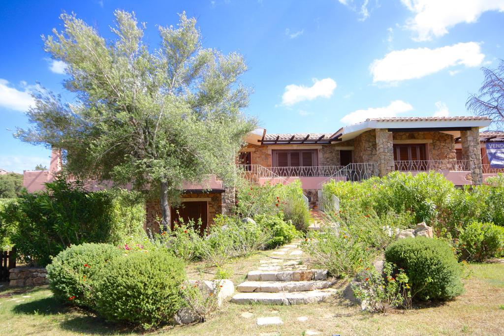 Villa Residenze Dei Fiori Porto Rotondo Exterior foto