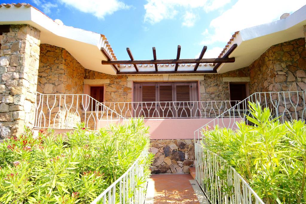 Villa Residenze Dei Fiori Porto Rotondo Exterior foto